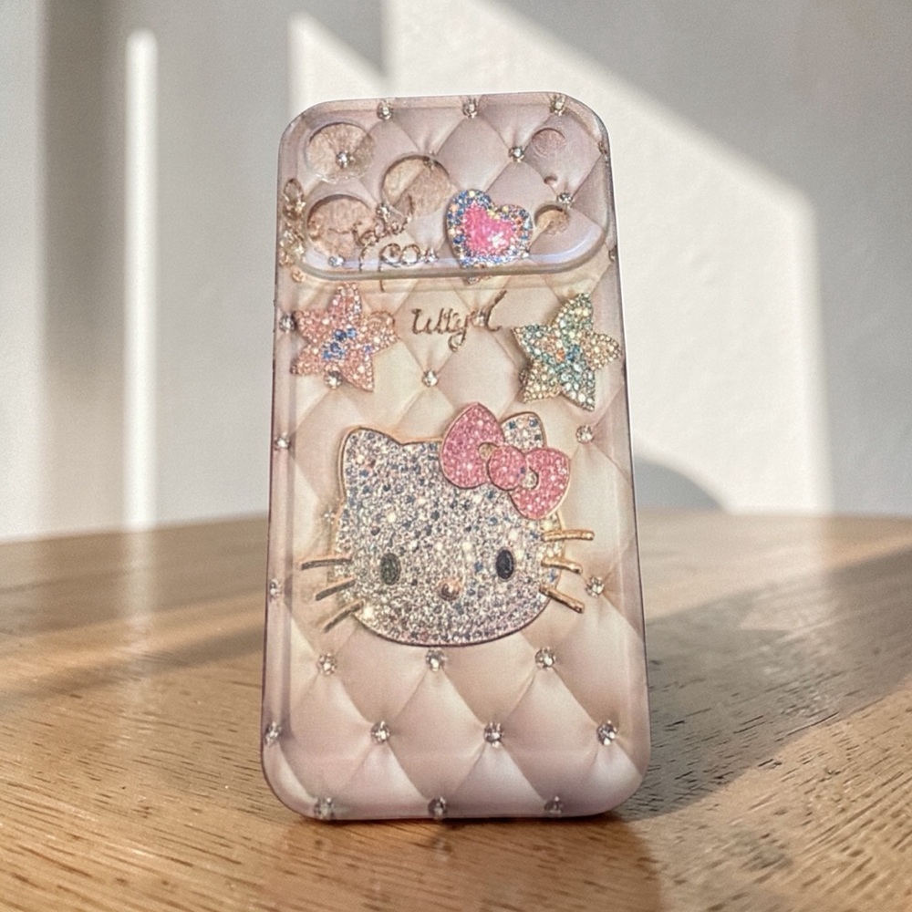 Hello Kitty Quilted Glitter Phone Case – Pink, Silver, Multicolor Accents